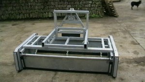 Close up of the Maxiscrape Yardscraper